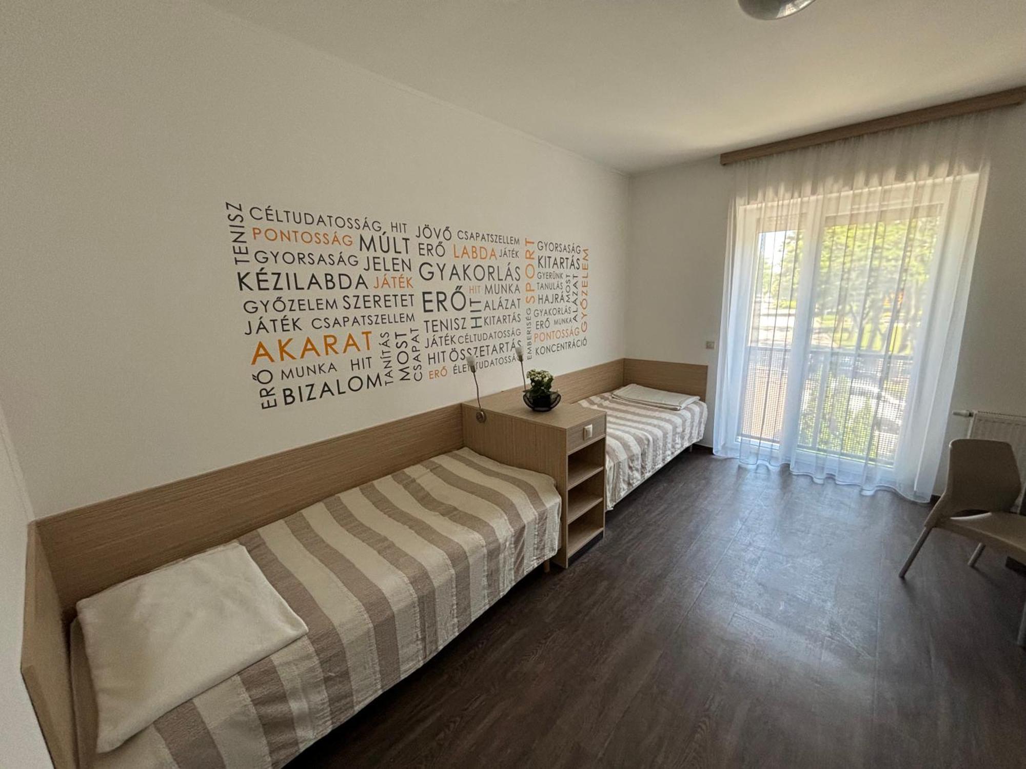 Skc Siofok Aparthotel Esterno foto